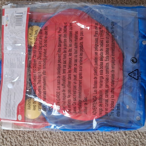 Mario Costume - Picture 3 of 4